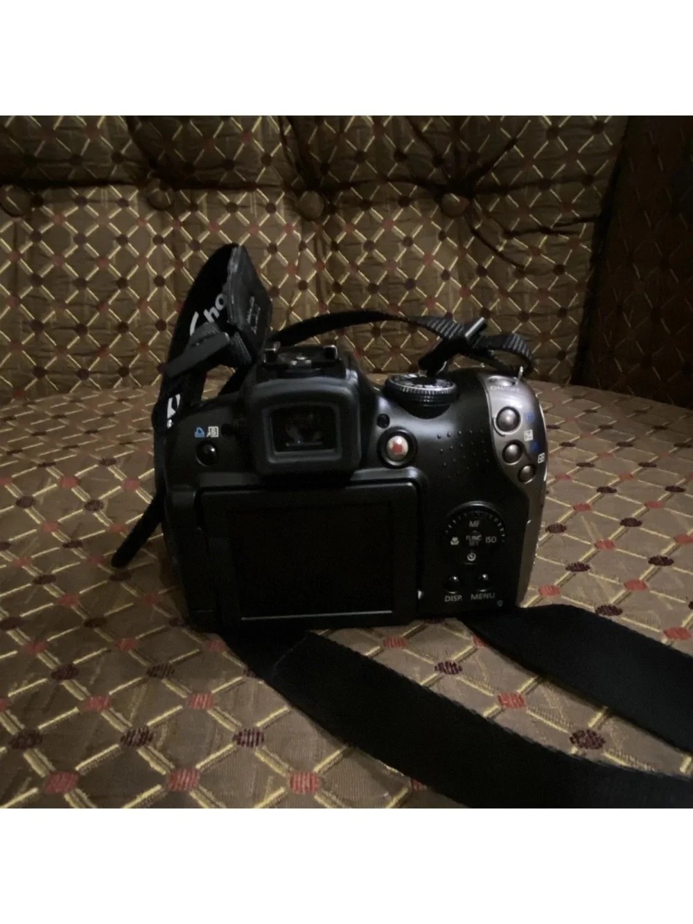 Canon PowerShot SX20 IS Bridge Camera 12.1MP 20x Zoom IS Black/Gray